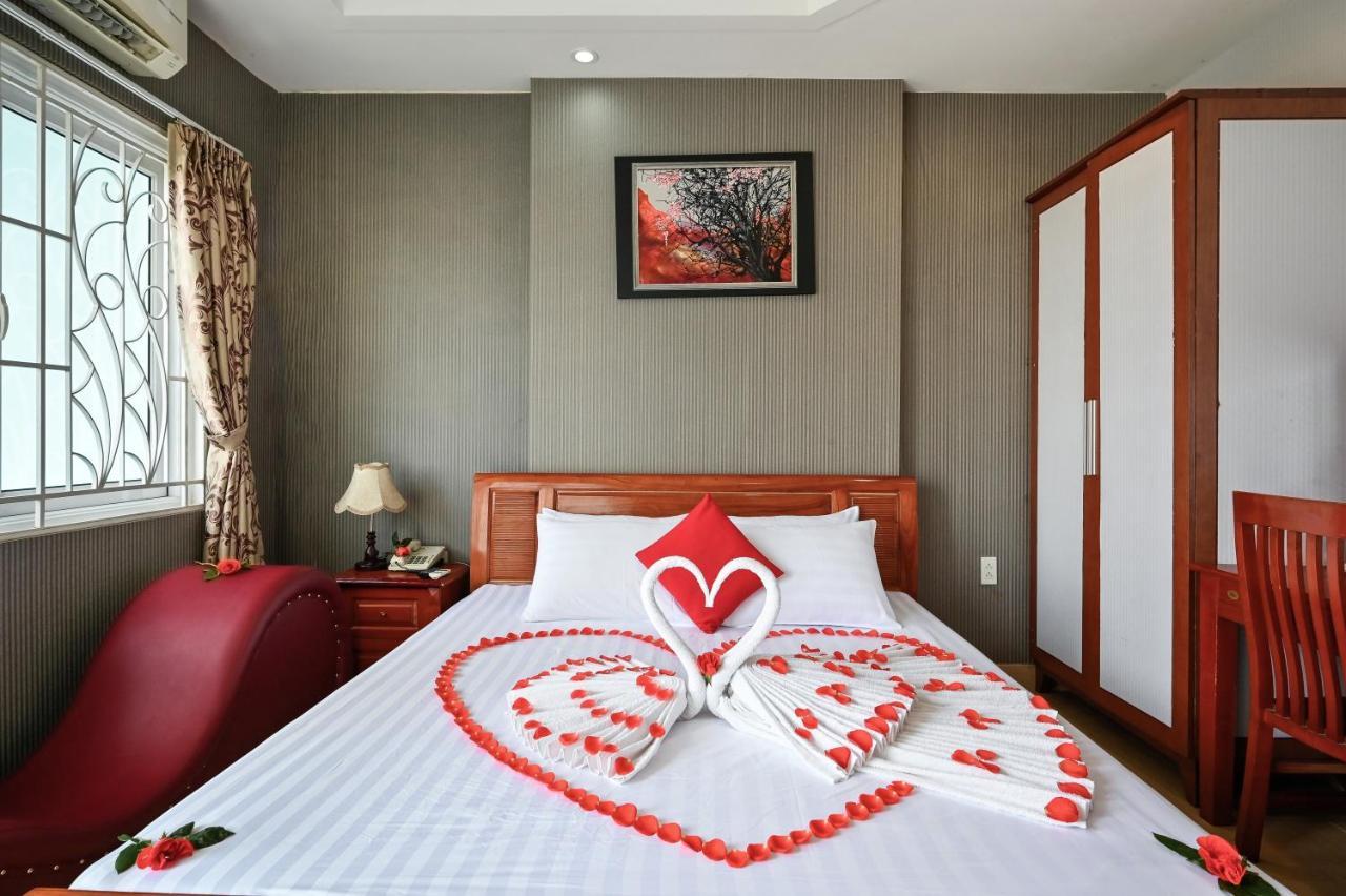 Quang Hoa Airport Hotel Хошимин Экстерьер фото